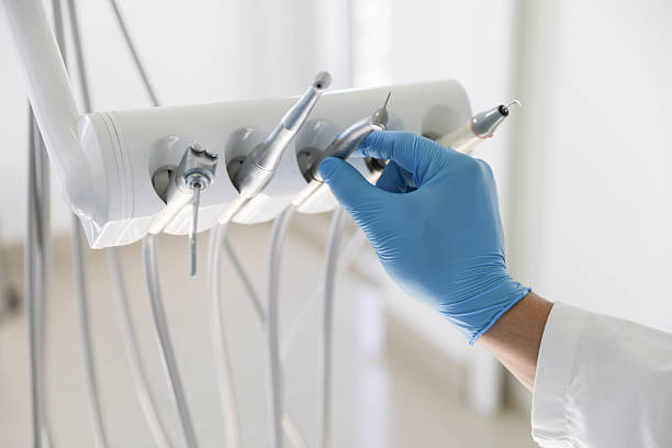 Professional Dental Implants technician working in Bushnell, IL